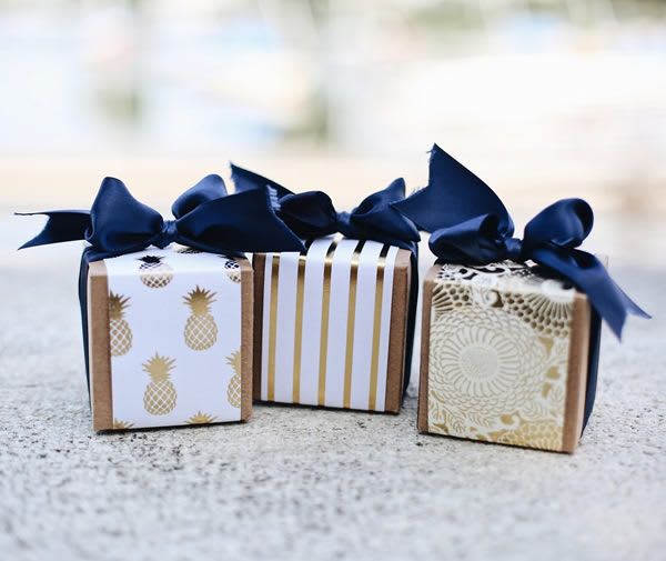 The Favor Box (4 Patties)