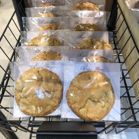 Cookies (24), 1/3 Pound Each