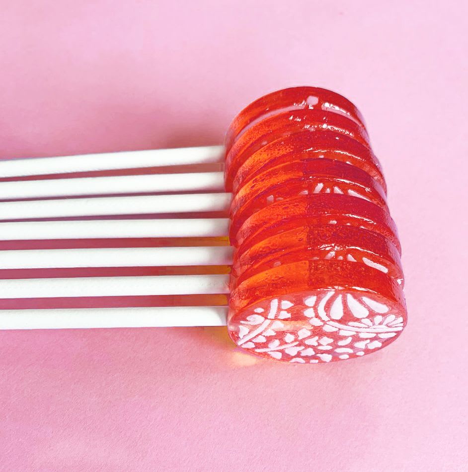 Strawberry Cream Fruit Cream Lollipops with Candied Vanilla Frosting STRAWBERRY CREME