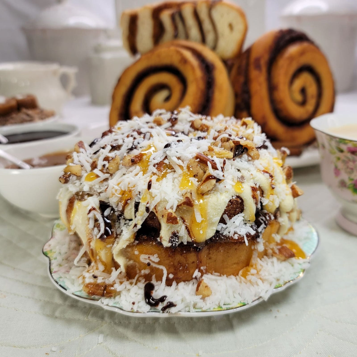 CINNAMOM Cinnamon Roll - 12oz Jumbo - Coconut Gone Nuts