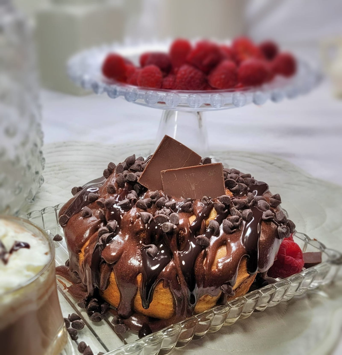 CINNAMOM Cinnamon Roll - 12oz Jumbo - Death by Chocolate