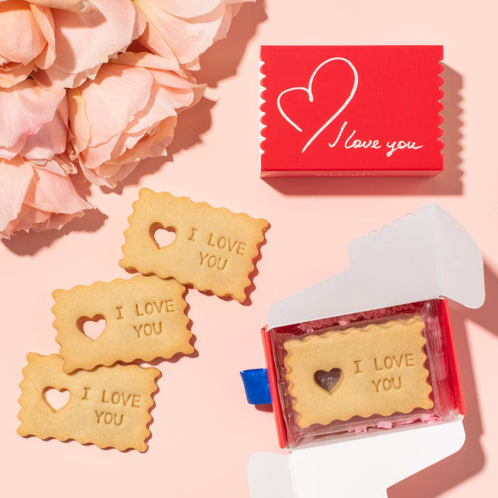 Delight Patisserie Le Rouge Love Box, 4 cookies