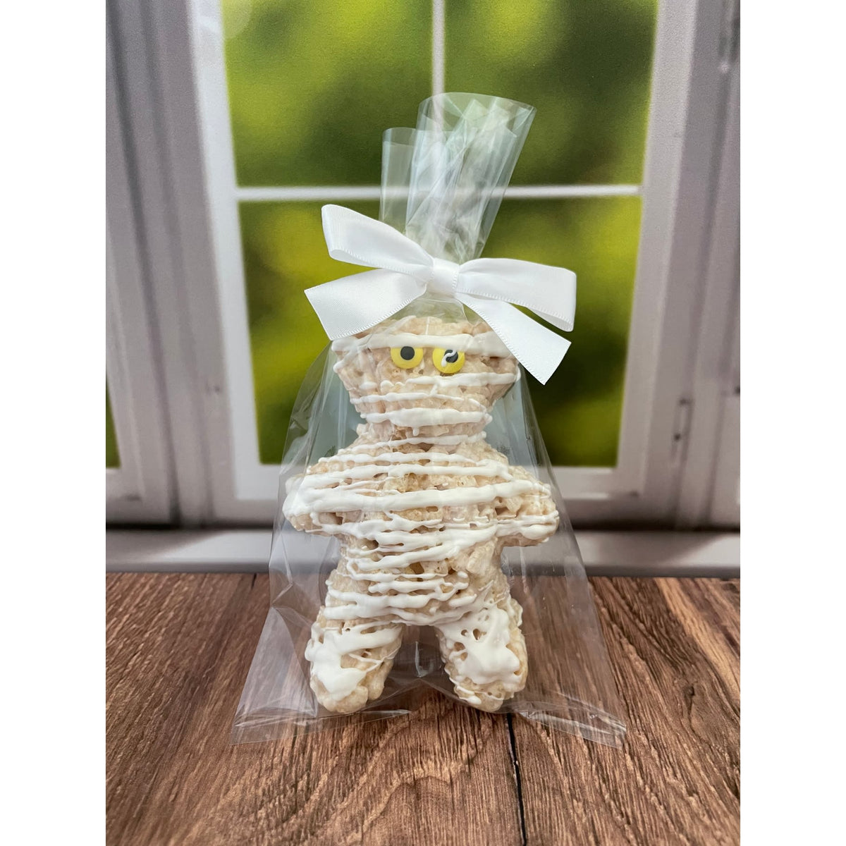 Halloween Mummy Bear Rice Crispie Treats