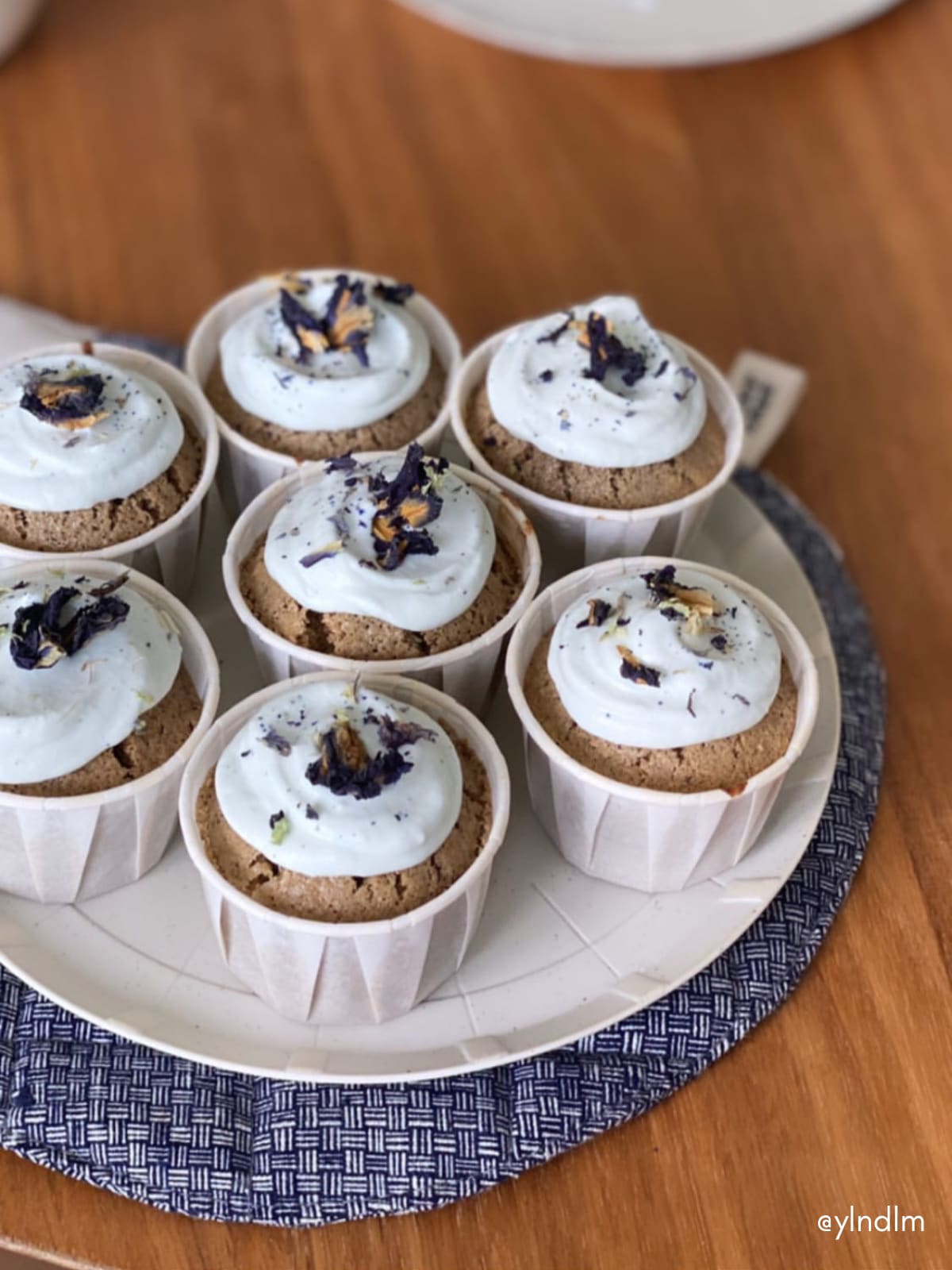 Earl Grey Mini Tea Cake Kit