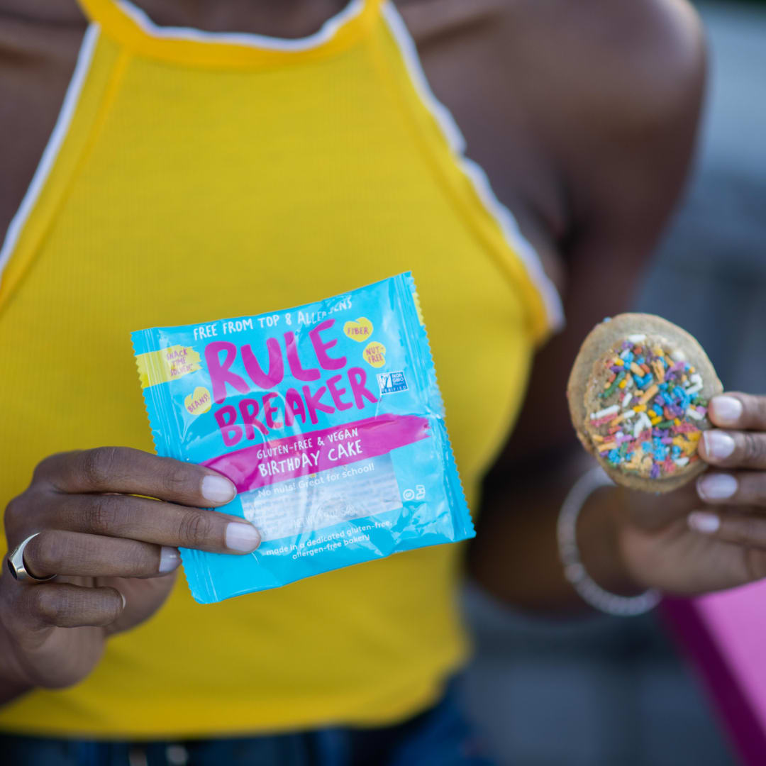 Rule Breaker Brownies BDAY-0012