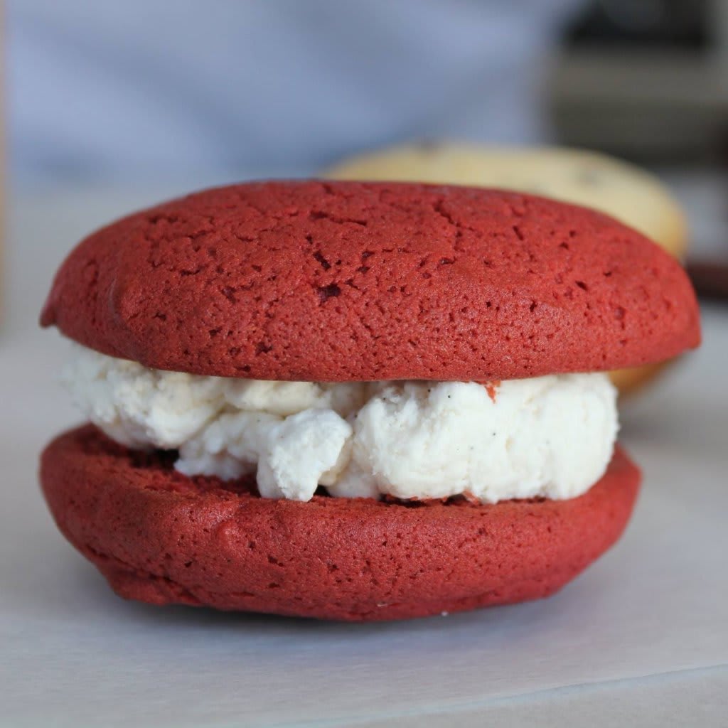 Wicked Loby Love Whoopie Pies 2022