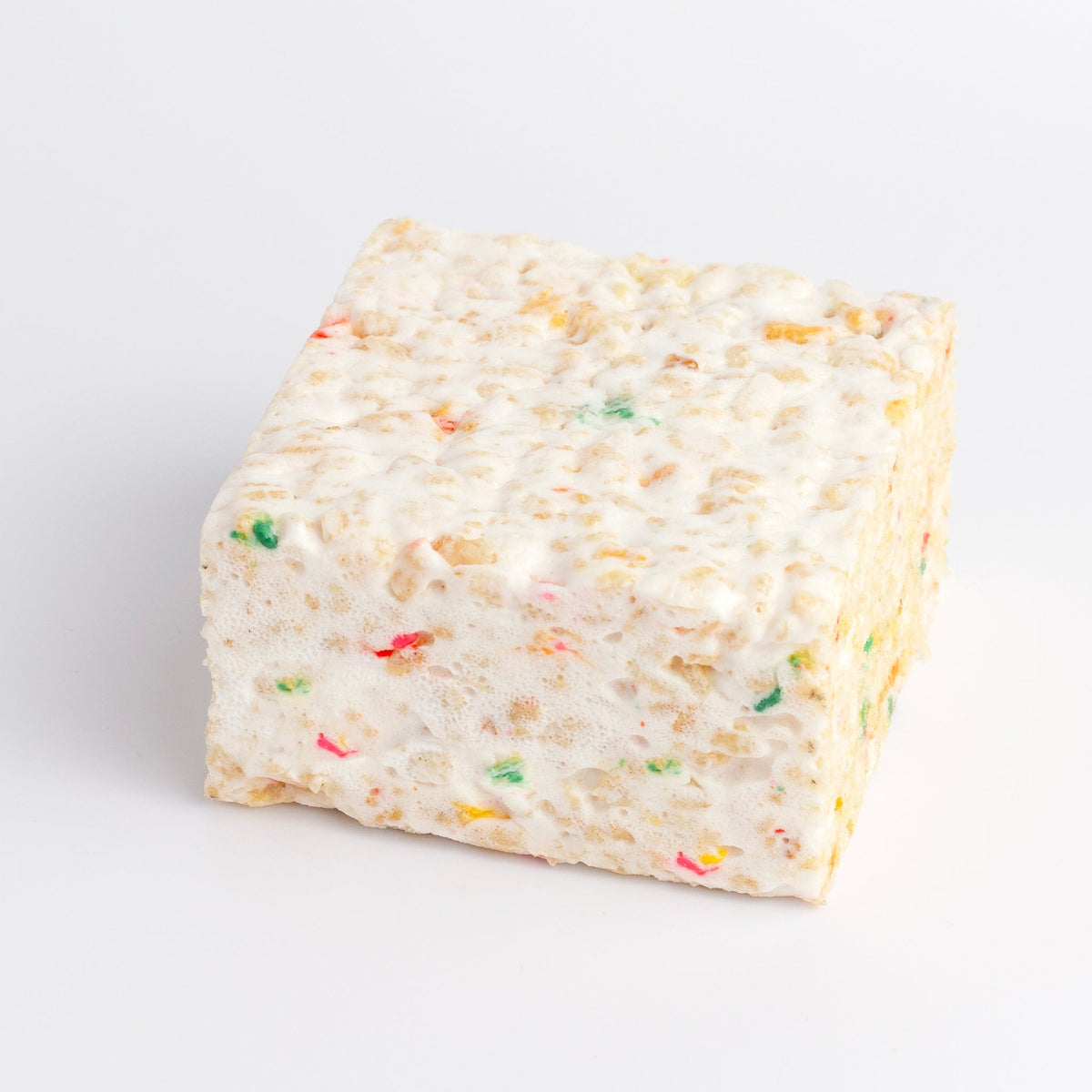 The Crispery Confetti Crispycake: square marshmallow crispy rice treat with small flecks of rainbow sprinkles mixed through the sides and top