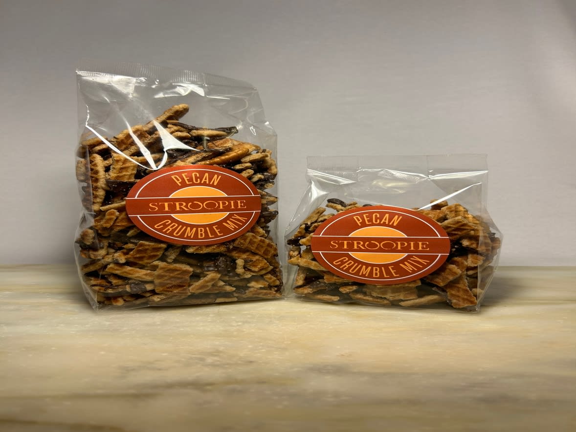 Lancaster Stroopie Co Pecan stroopwafel crumble snack mix, 10 oz share bag