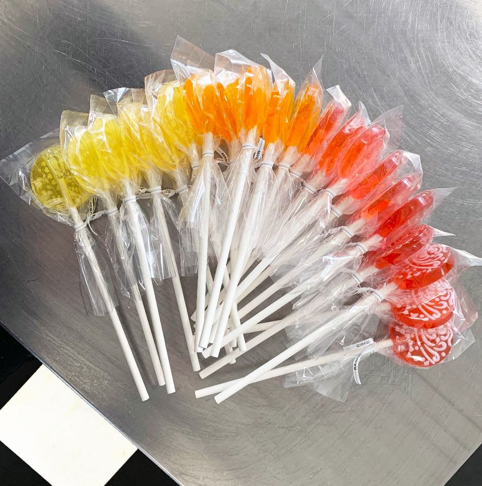 Mixed Fruit Cream Lollipops with Candied Vanilla Frosting FRUIT DESSERT MIX