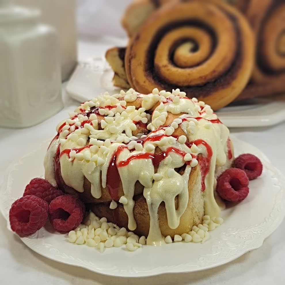 Cinnamon Roll - 12oz Jumbo 24MASTER-ECR