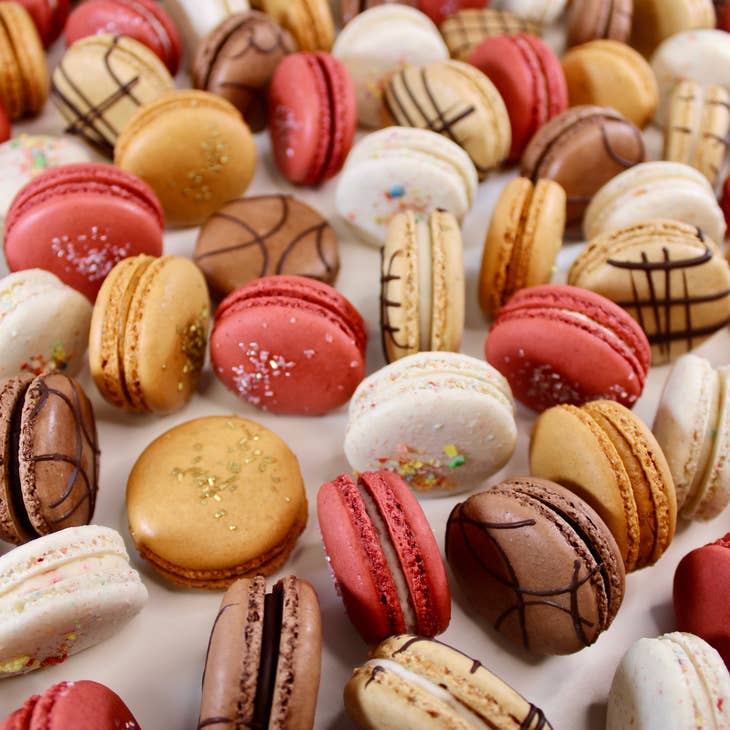 SAVOR PATISSERIE Best Sellers Bulk - 300 Bulk French Macarons