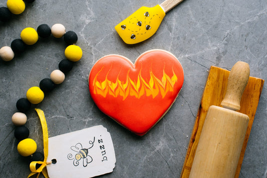 Sugar Beez Heart Cookie