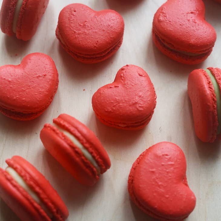 Macarons Heart Design (12), Handmade Gluten-Free Valentine's MACHEART12