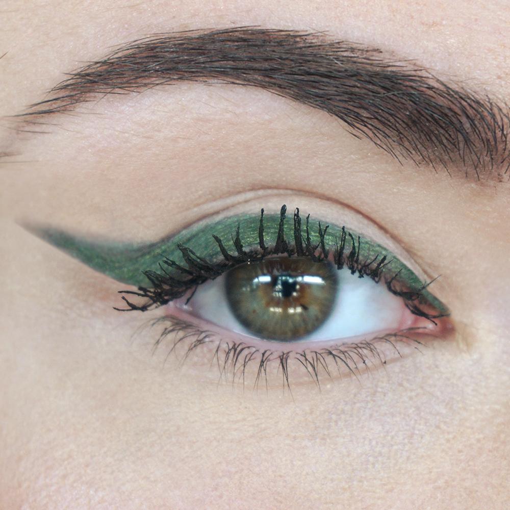 Delineador de ojos en gel I-Line 24-7